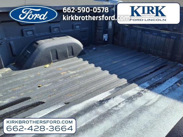 2023 GMC Sierra 1500 4WD Crew Cab Short Box AT4