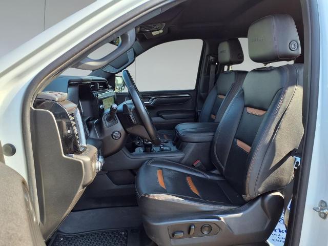 2023 GMC Sierra 1500 4WD Crew Cab Short Box AT4