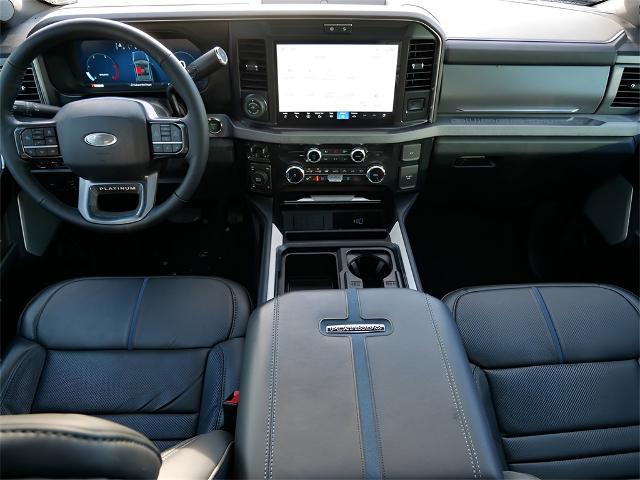 2025 Ford F-250 Platinum