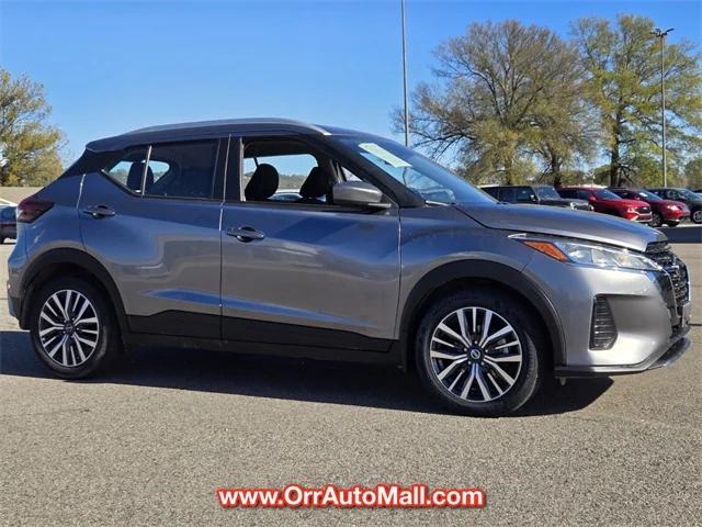2022 Nissan Kicks SV Xtronic CVT