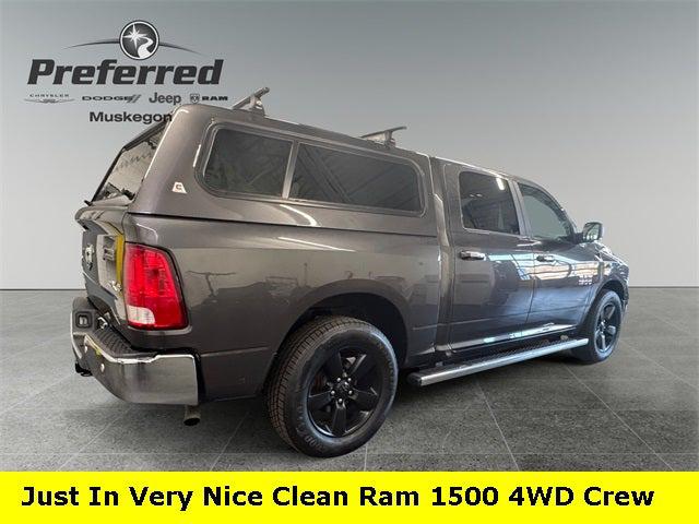 2017 RAM 1500 Big Horn Crew Cab 4x4 57 Box