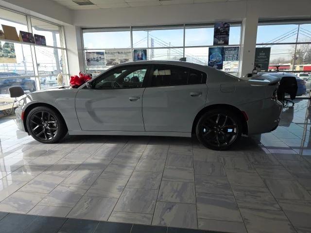 2022 Dodge Charger SXT RWD