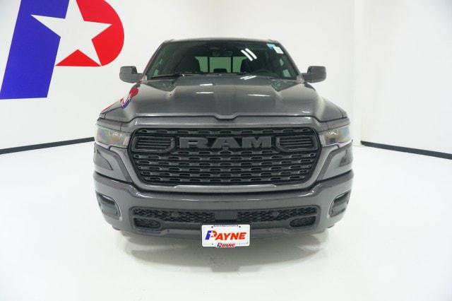 2026 RAM Ram 1500 RAM 1500 EXPRESS CREW CAB 4X2 57 BOX