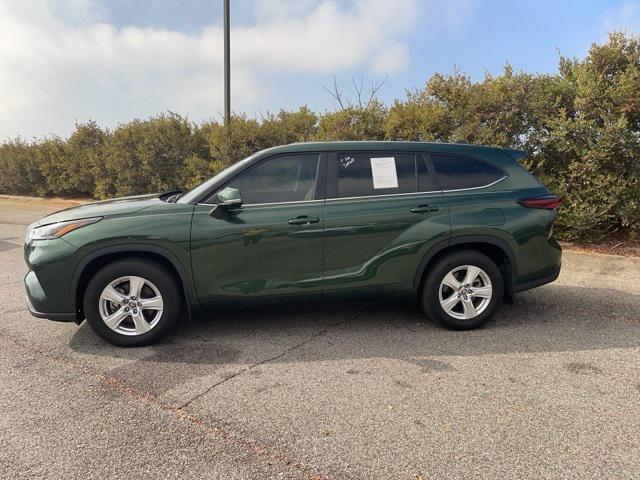 2024 Toyota Highlander LE 2024 Toyota Highlander LE