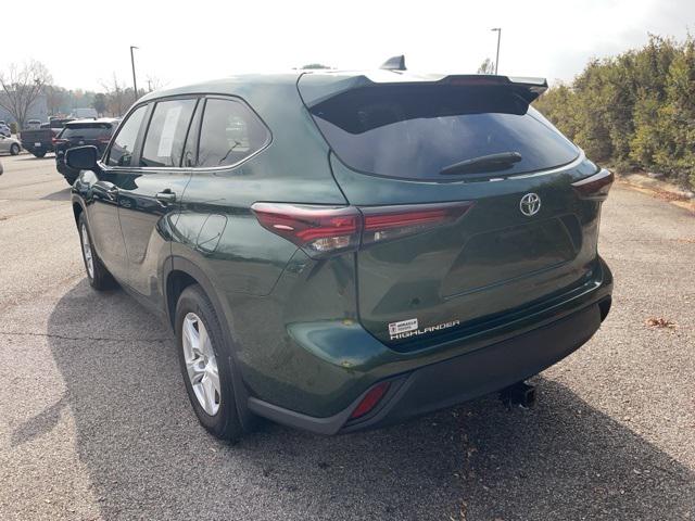 2024 Toyota Highlander LE 2024 Toyota Highlander LE