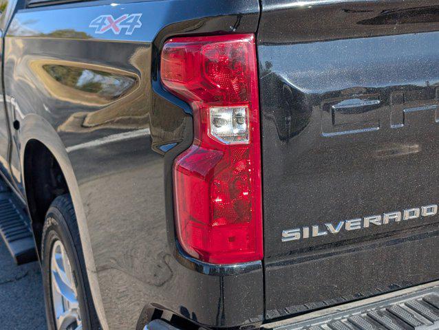 2021 Chevrolet Silverado 1500 4WD Crew Cab Short Bed LT with 2FL