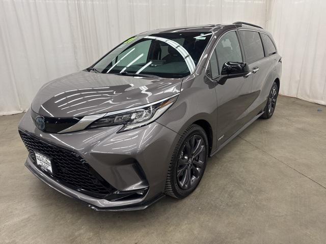 2021 Toyota Sienna XSE