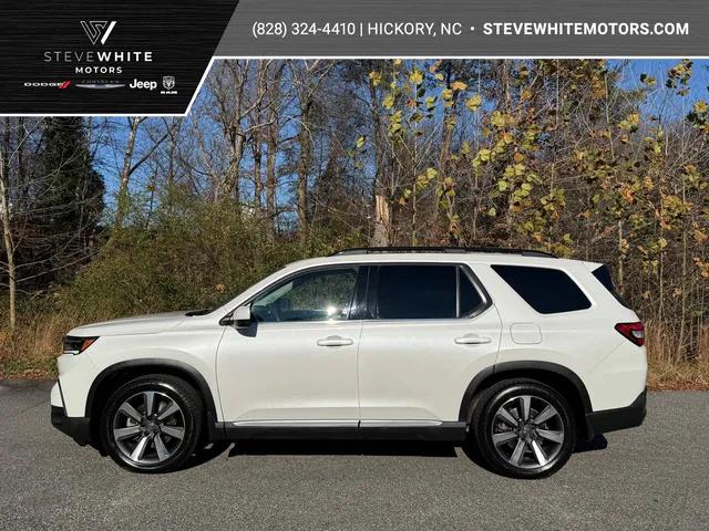 2023 Honda Pilot AWD Touring 2023 Honda Pilot AWD Touring