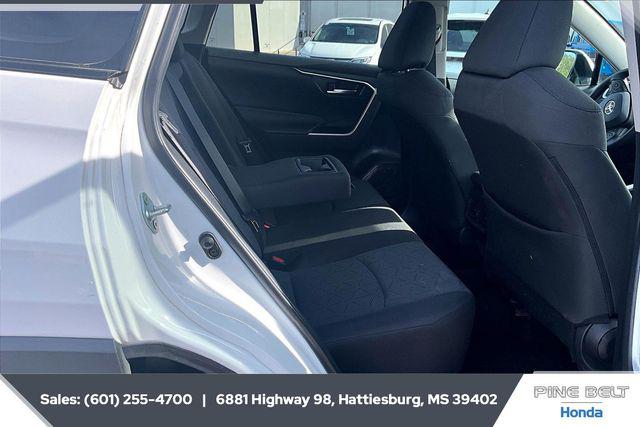 2024 Toyota RAV4 XLE 2024 Toyota RAV4 XLE