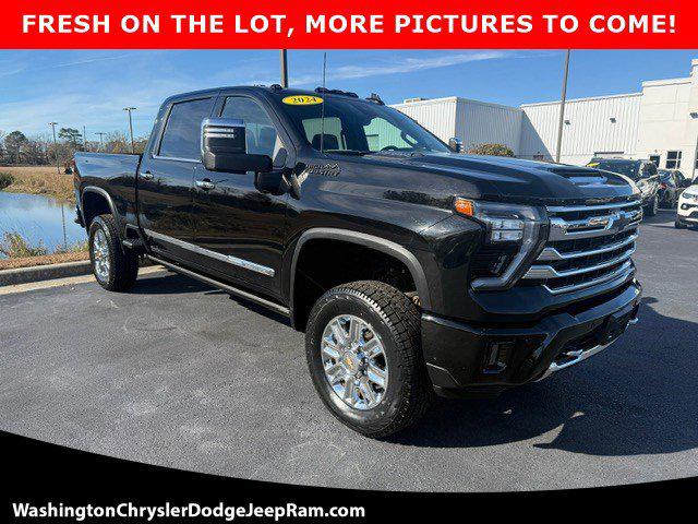 2024 Chevrolet Silverado 2500HD 4WD Crew Cab Standard Bed High Country 2024 Chevrolet Silverado 2500HD 4WD Crew Cab Standard Bed High Country
