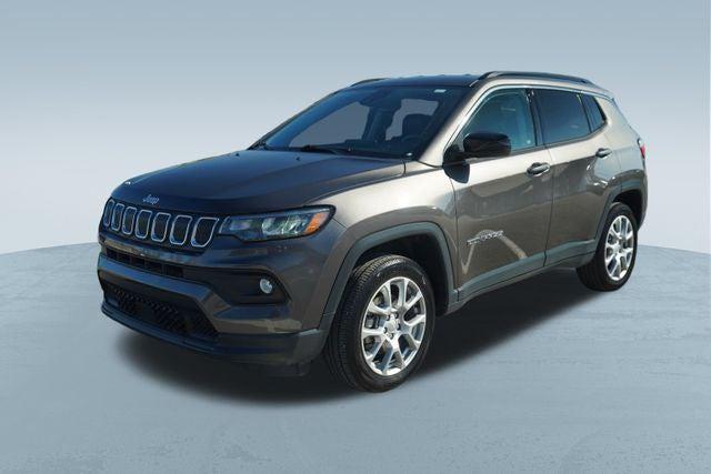 2022 Jeep Compass Latitude Lux 4x4 2022 Jeep Compass Latitude Lux 4x4