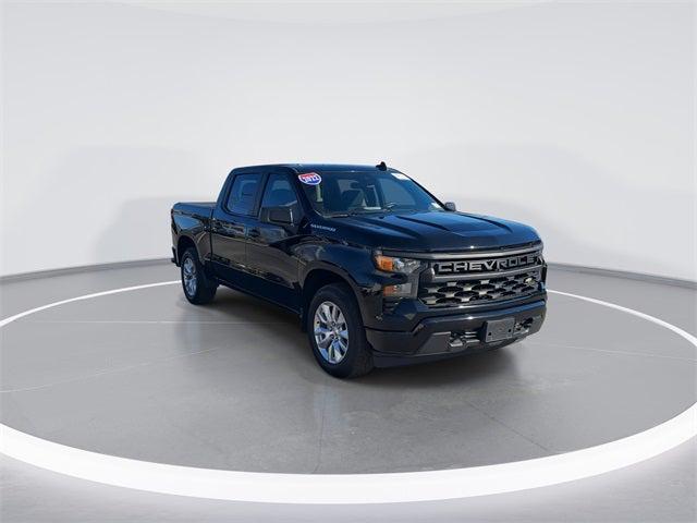 2022 Chevrolet Silverado 1500 2WD Crew Cab Short Bed Custom 2022 Chevrolet Silverado 1500 2WD Crew Cab Short Bed Custom