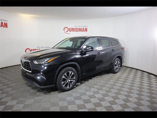 2022 Toyota Highlander Hybrid XLE 2022 Toyota Highlander Hybrid XLE