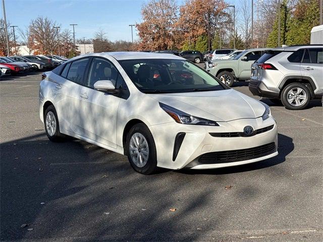 2019 Toyota Prius L 2019 Toyota Prius L
