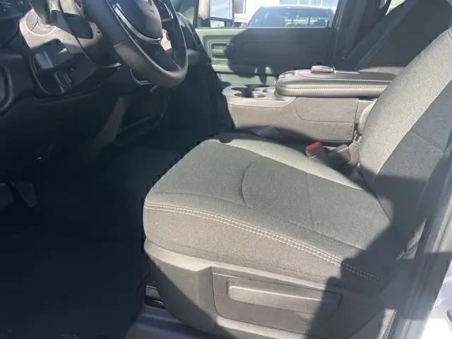 2026 Ram 3500 Tradesman Crew Cab 4x4 8' Box