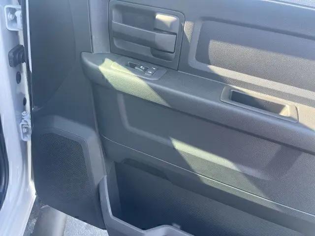 2026 Ram 3500 Tradesman Crew Cab 4x4 8' Box