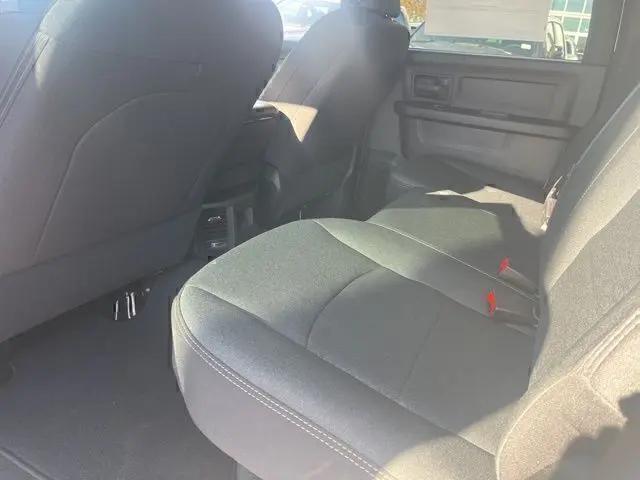 2026 Ram 3500 Tradesman Crew Cab 4x4 8' Box