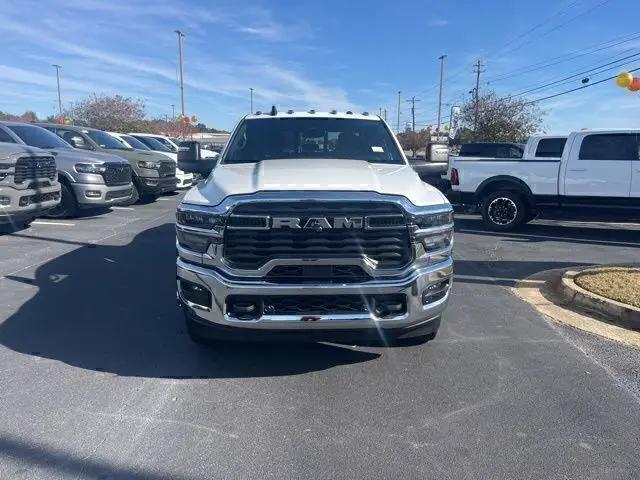 2026 Ram 3500 Tradesman Crew Cab 4x4 8' Box