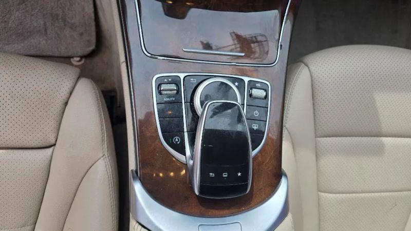 2015 Mercedes-Benz C-CLASS C 300 4MATIC
