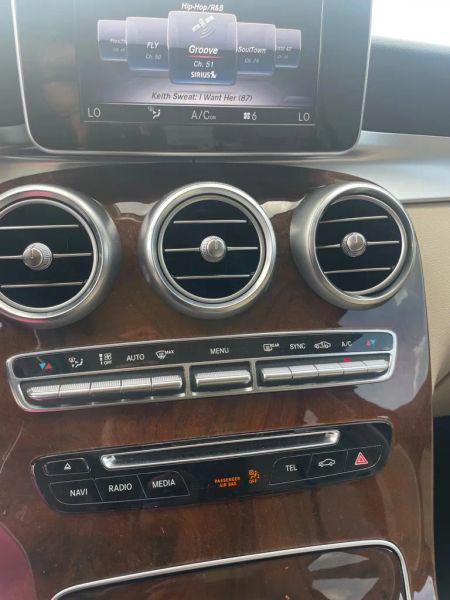 2018 Mercedes-Benz GLC 300