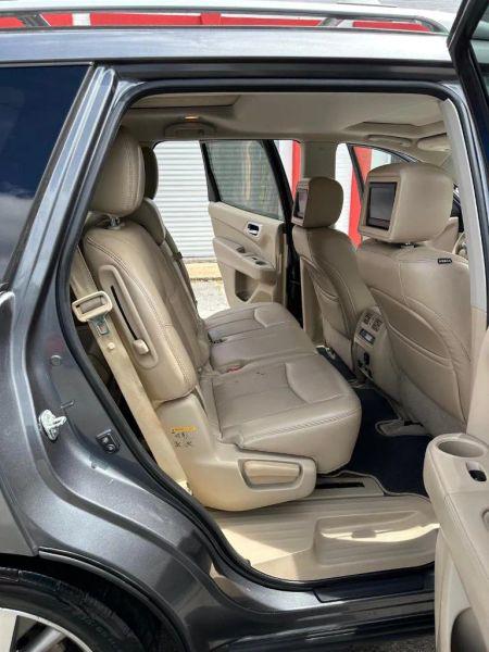 2015 Nissan Pathfinder Platinum