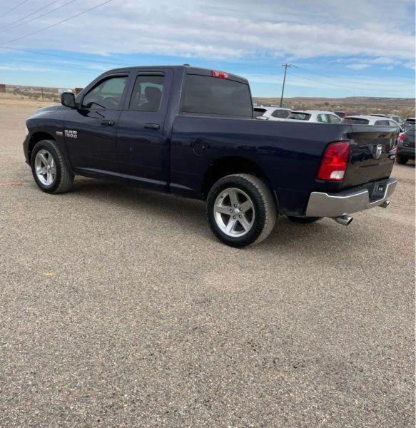 2017 Ram 1500 Express Quad Cab 4x4 6'4" Box