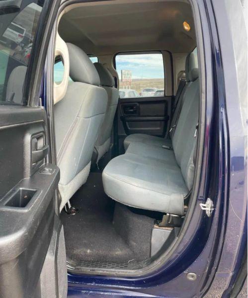 2017 Ram 1500 Express Quad Cab 4x4 6'4" Box