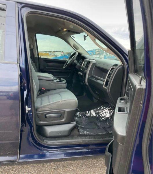 2017 Ram 1500 Express Quad Cab 4x4 6'4" Box