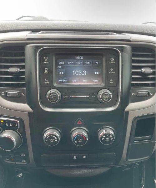 2017 Ram 1500 Express Quad Cab 4x4 6'4" Box