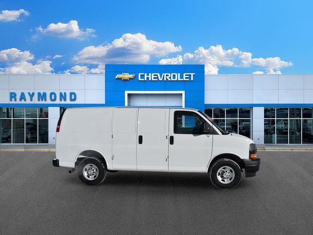 2025 Chevrolet Express Cargo Van RWD 2500 Regular Wheelbase WT