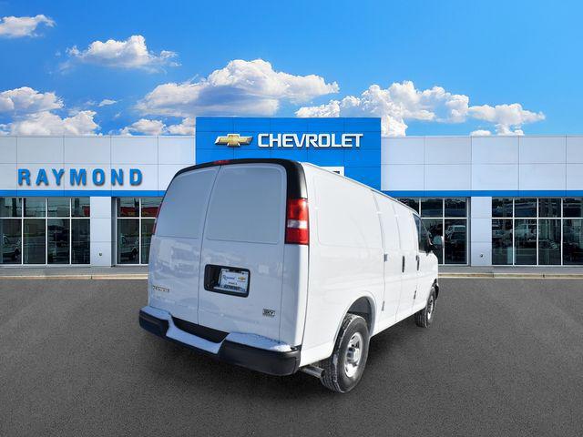 2025 Chevrolet Express Cargo Van RWD 2500 Regular Wheelbase WT