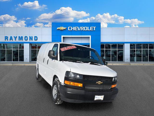 2025 Chevrolet Express Cargo Van RWD 2500 Regular Wheelbase WT