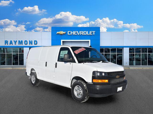 2025 Chevrolet Express Cargo Van RWD 2500 Regular Wheelbase WT