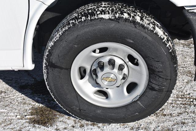 2025 Chevrolet Express Cargo Van RWD 2500 Regular Wheelbase WT