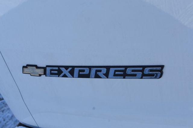2025 Chevrolet Express Cargo Van RWD 2500 Regular Wheelbase WT