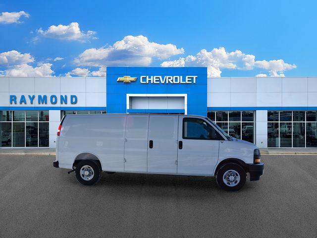 2025 Chevrolet Express Cargo Van RWD 3500 Extended Wheelbase WT