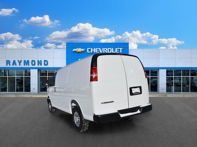 2025 Chevrolet Express Cargo Van RWD 2500 Regular Wheelbase WT