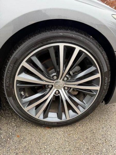 2019 INFINITI Q60 3.0t LUXE