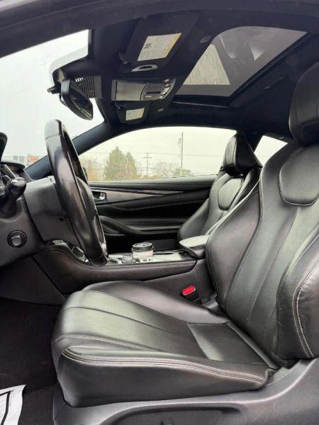 2019 INFINITI Q60 3.0t LUXE
