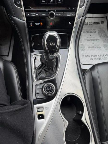 2019 INFINITI Q60 3.0t LUXE