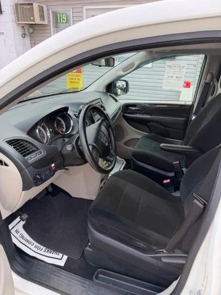 2012 Dodge Grand Caravan SE/AVP