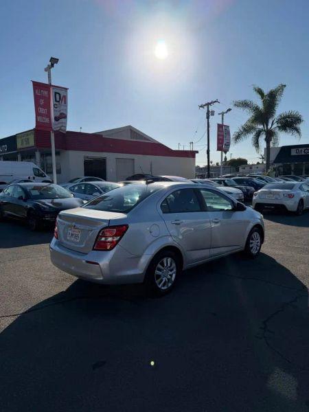 2018 Chevrolet Sonic LS Auto