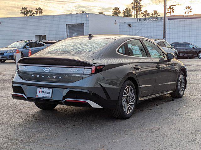 2026 Hyundai Sonata Hybrid SEL