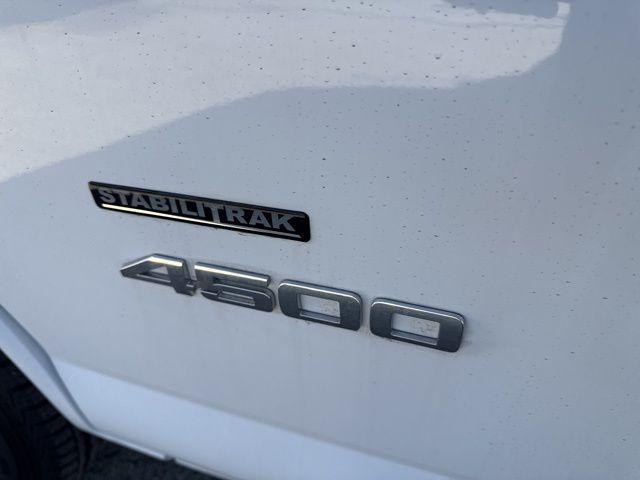2025 Chevrolet Express Cutaway 4500 Van