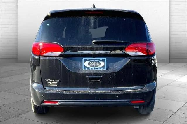 2026 Chrysler Voyager LX