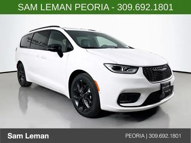 2026 Chrysler Pacifica Limited for sale in Peoria, IL
