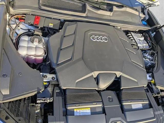 2026 Audi Q8 Premium Plus 55 TFSI quattro Tiptronic