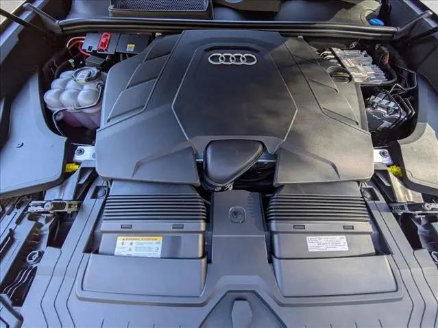 2026 Audi Q8 Premium Plus 55 TFSI quattro Tiptronic