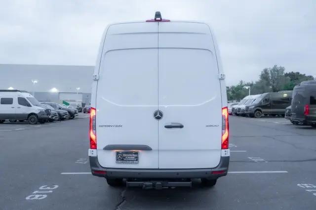 2026 Mercedes-Benz Sprinter 2500 High Roof 4-Cyl Diesel
