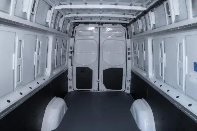 2026 Mercedes-Benz Sprinter 2500 High Roof 4-Cyl Diesel